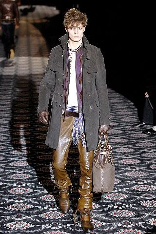 Look 17